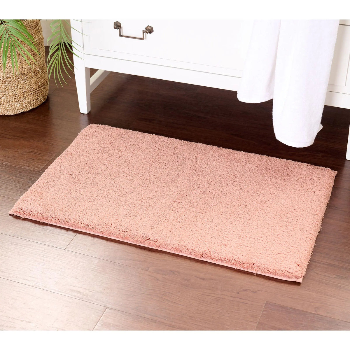 Home Reflections Plush Bathmat